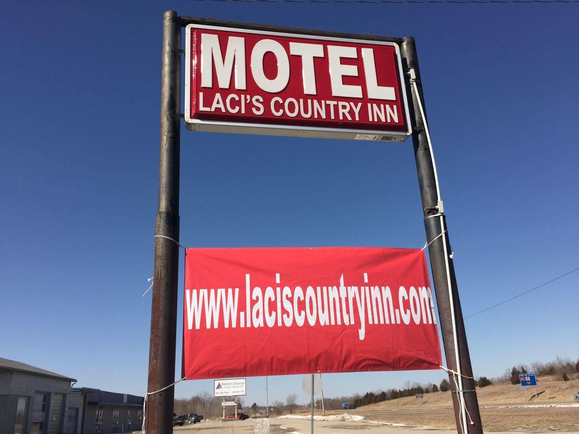 Laci'S Country Inn - Knob Noster Exteriör bild